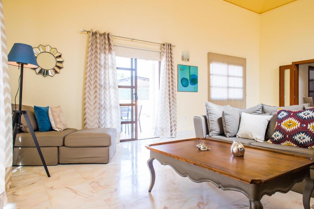 Villa Joy Private Pool Corralejo By Holidays Home Eksteriør billede